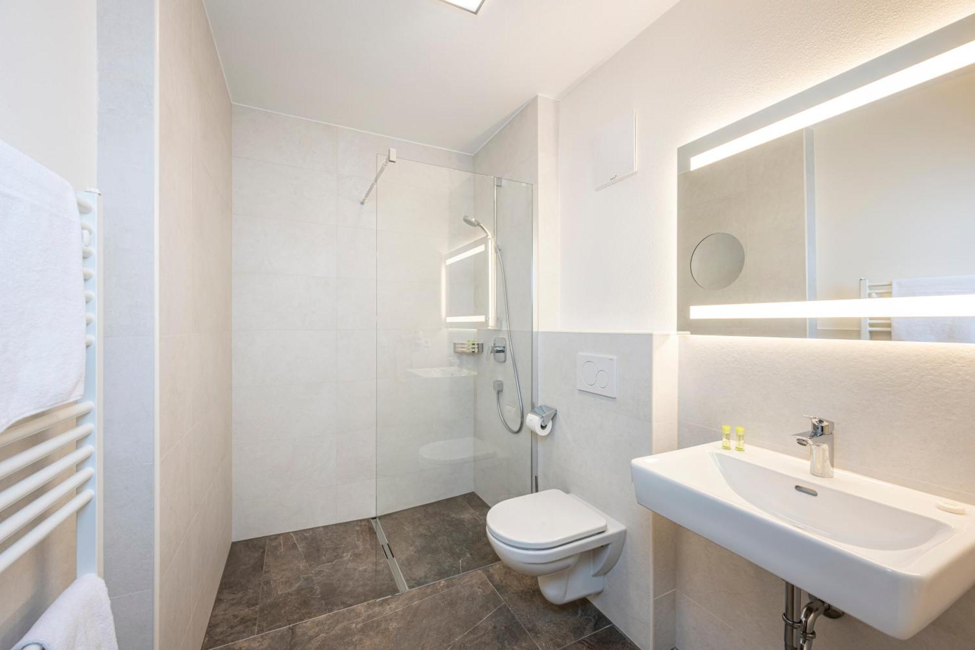 Ferienhotel Gasthof Zur Post Untertauern Exteriér fotografie